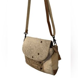 MYRA BAG-FACTUAL MESSENGER BAG